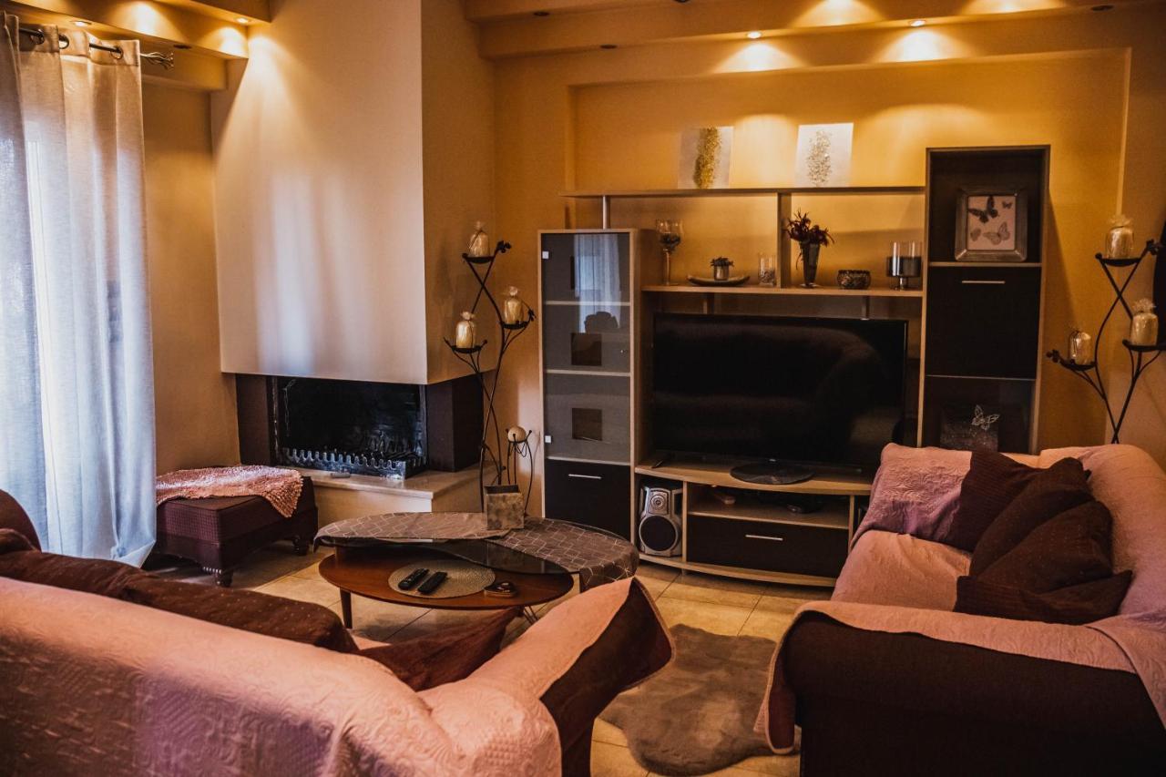 Bojana' S Luxury House Apartment Larissa Exterior photo